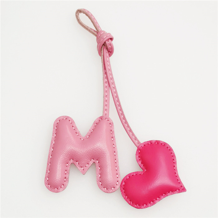 英語の文字 L M N O P 愛を込めて ハート型 レザー - Women'S Bags At M&S のレビューと価格