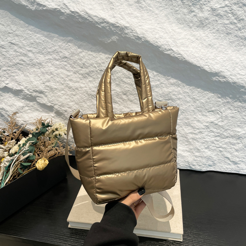 女性バッグ女性ふくらんでいる軽量ハンドバッグ大容量キルティン - Women Bags In Sale のレビューと価格